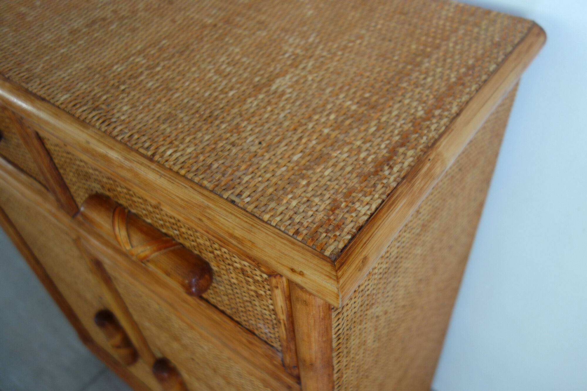 Buffet braided wicker and bamboo