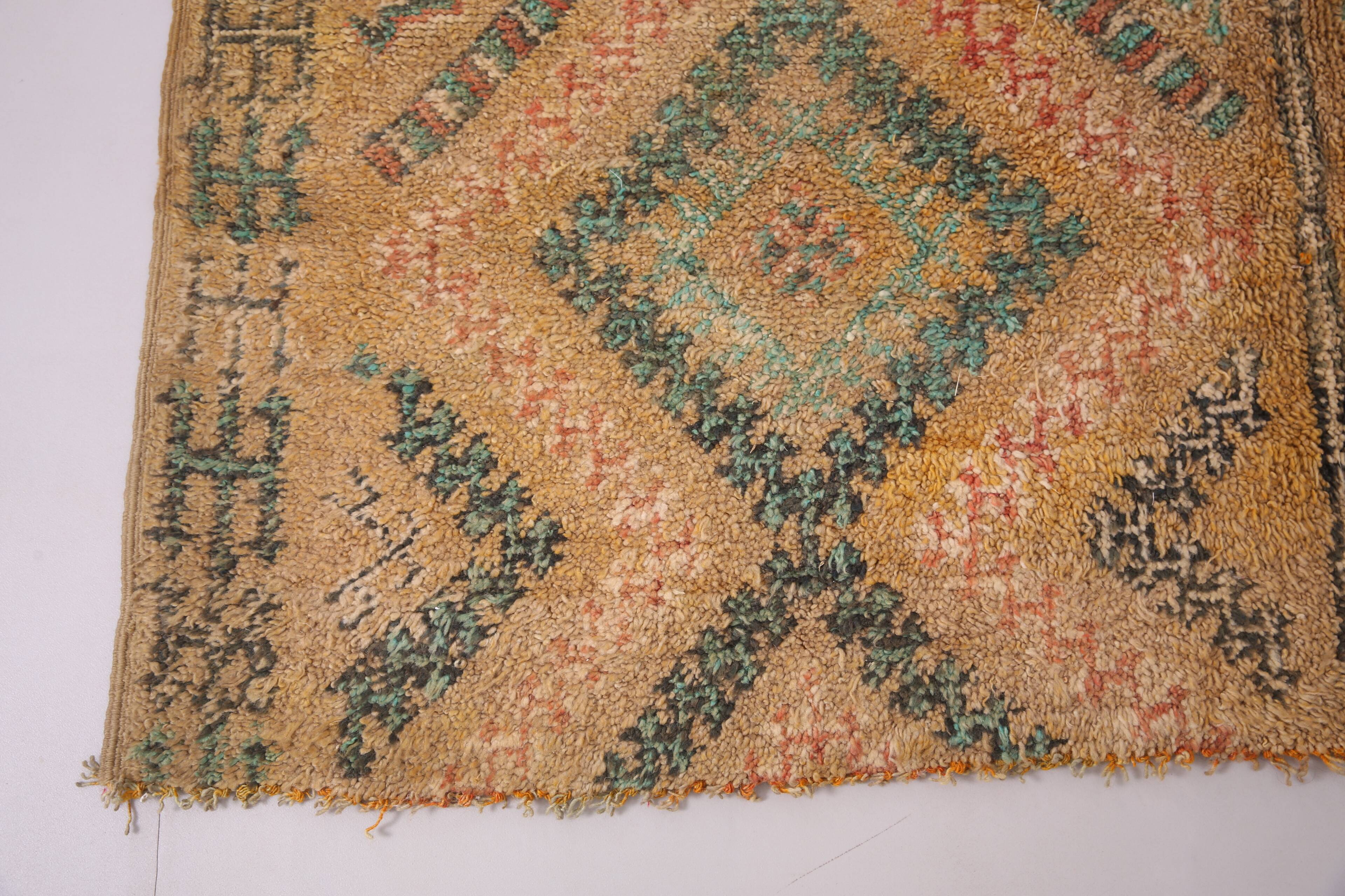 Vintage Moroccan Rug 184 x 255 cm - Handmade Berber Rug - Old Moroccan rug