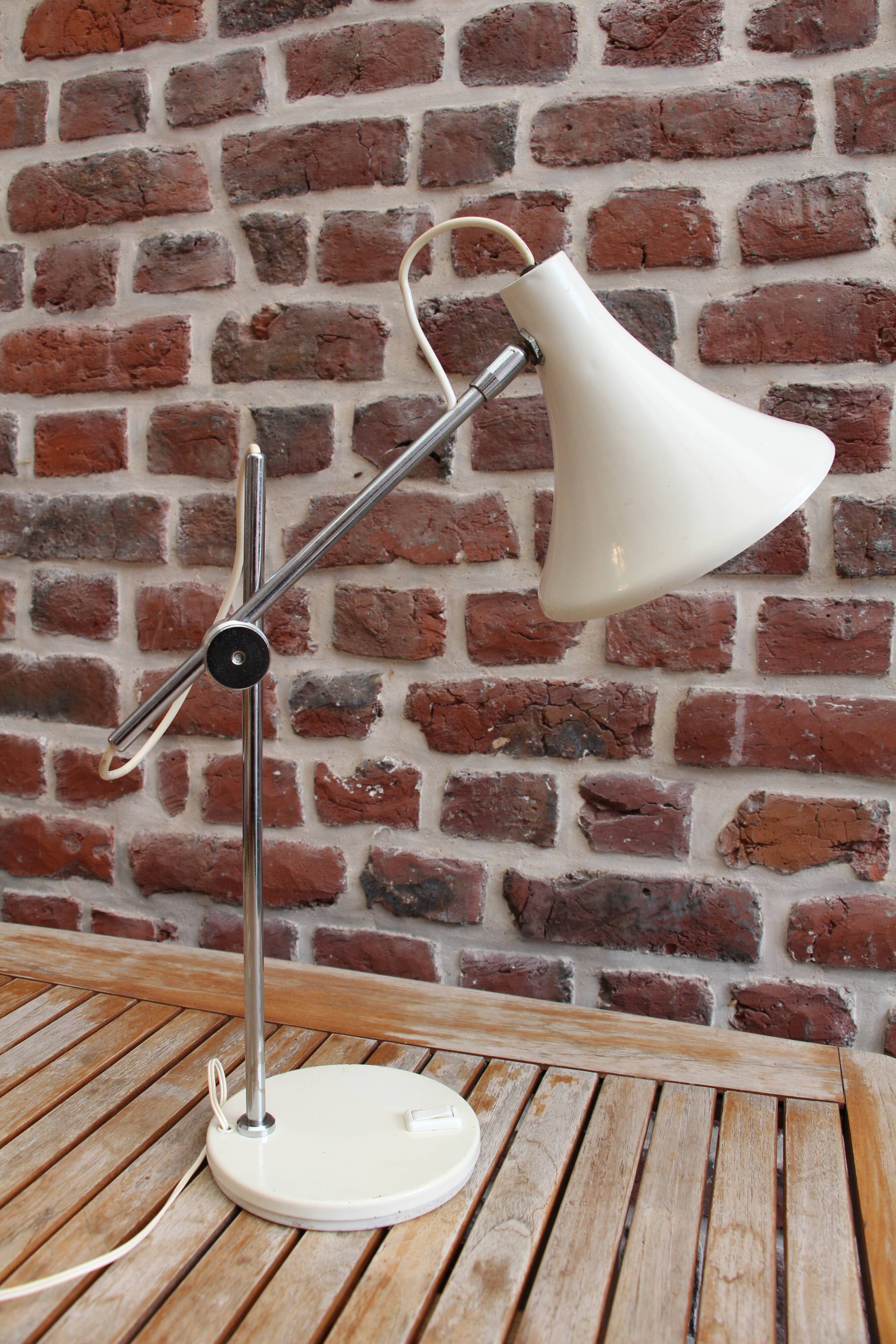 White balance lamp 70's