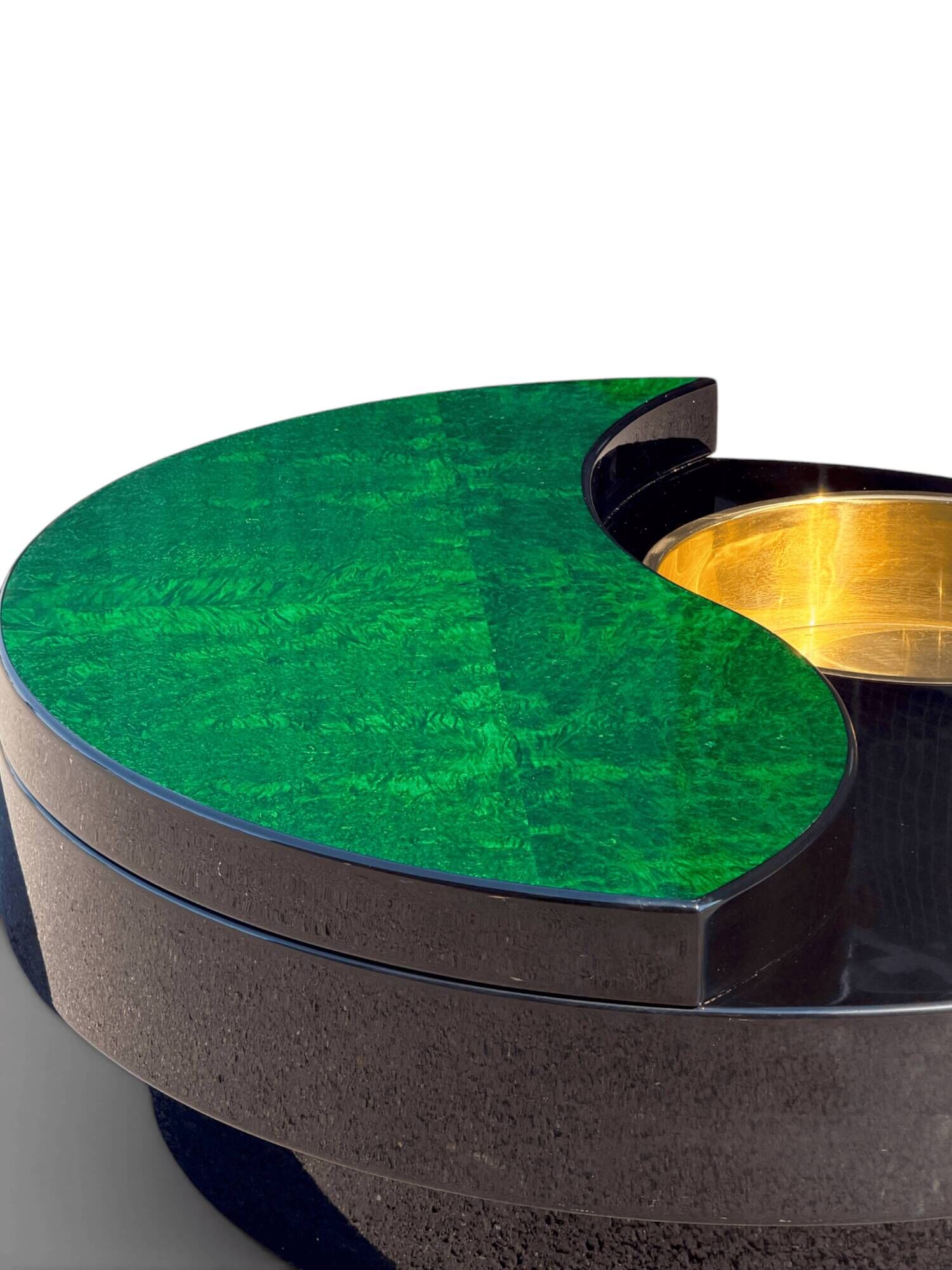 Rotating coffee table Yin Yang by Willy Rizzo, brass, 1970s