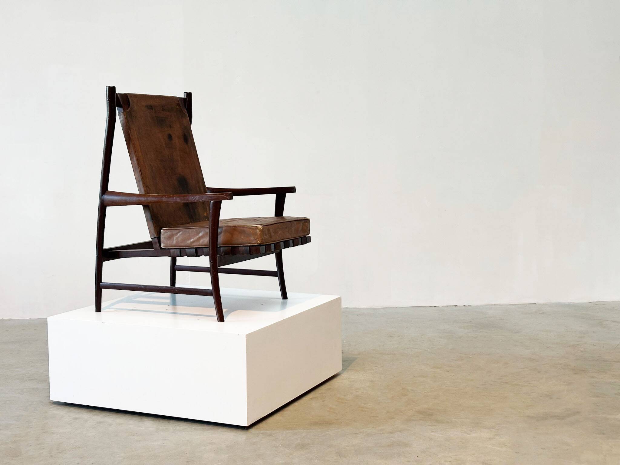 Fauteuil de salon brésilien des années 1950