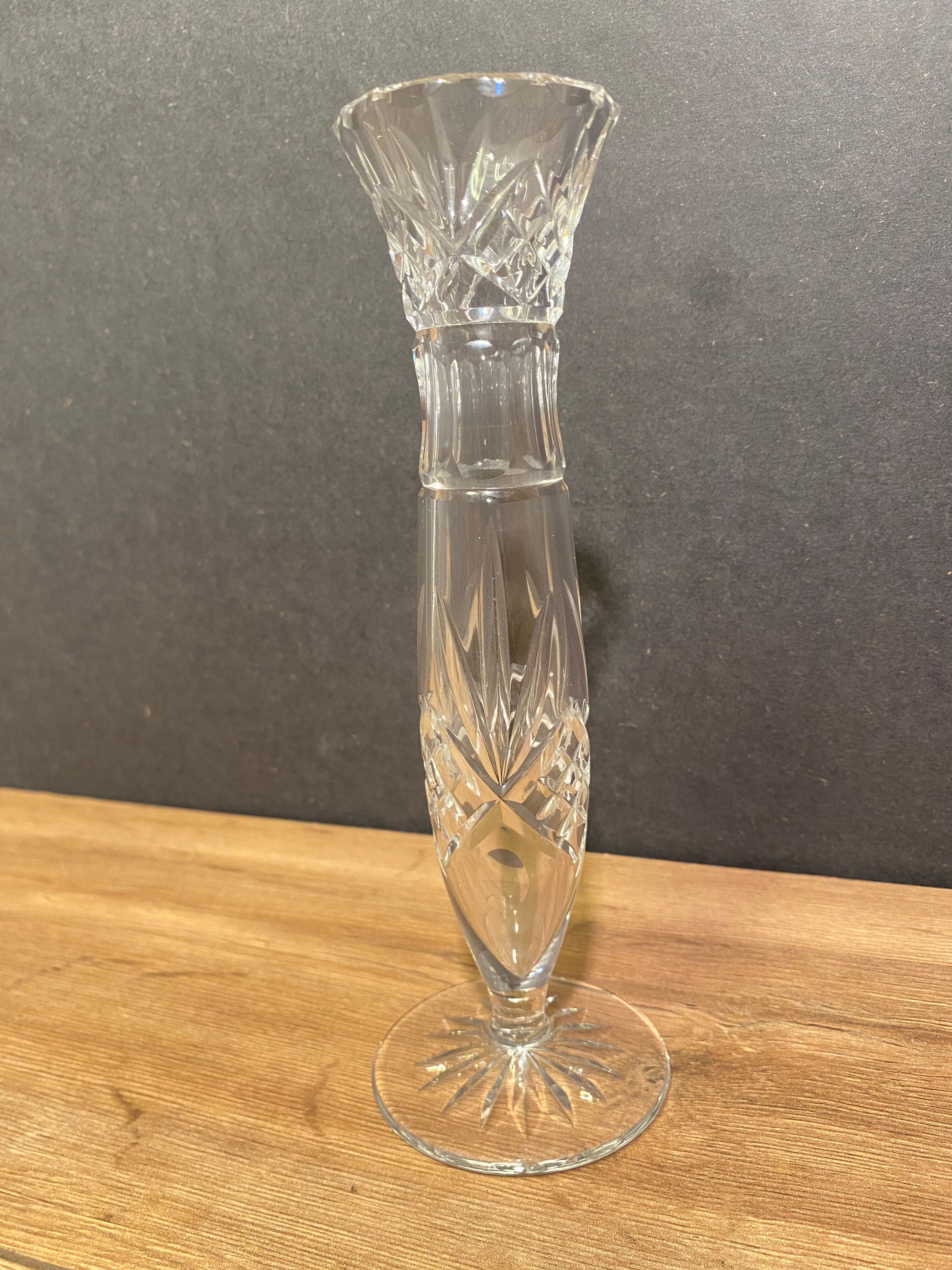 Cut crystal soliflore vase