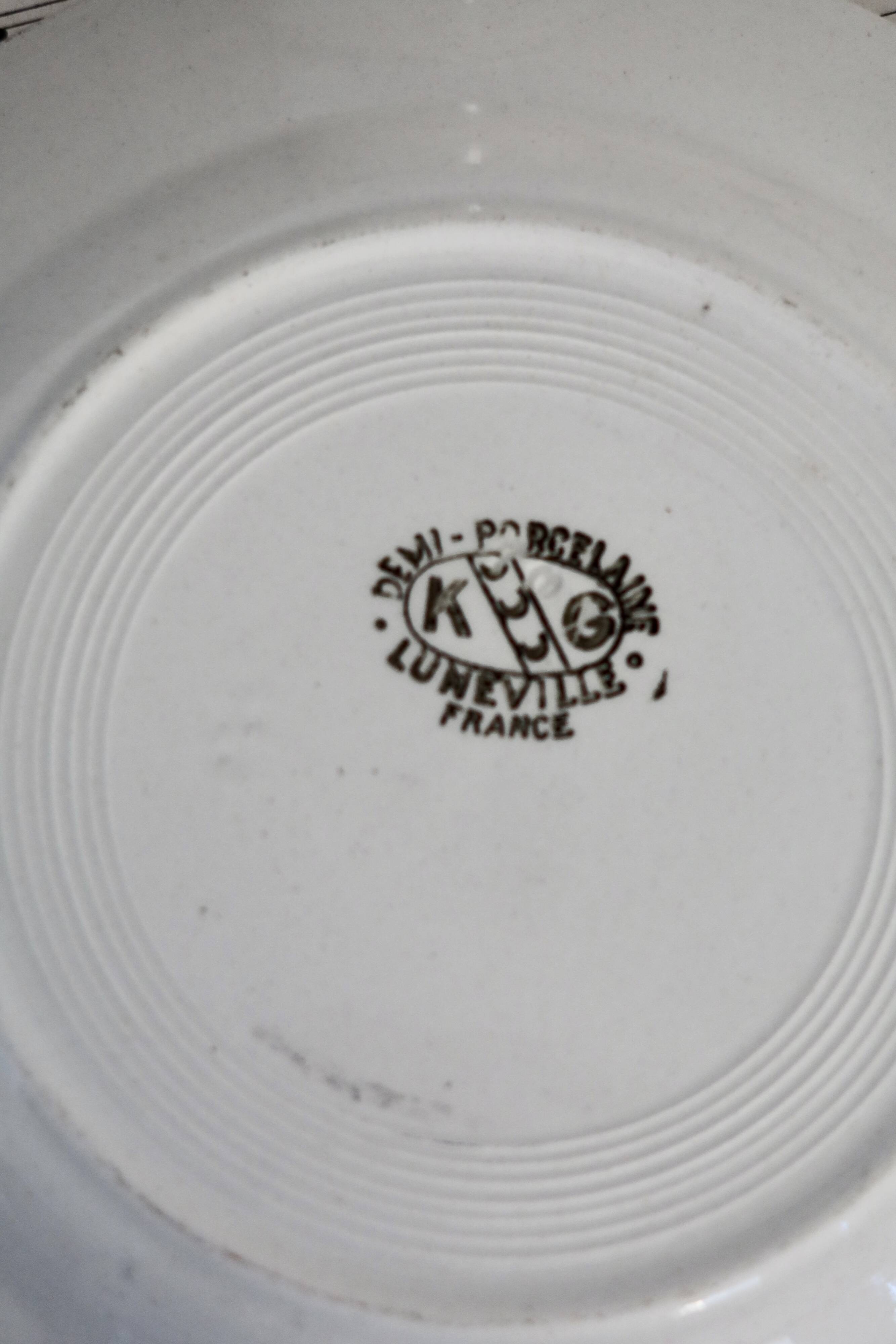 6 half porcelain Lunéville earthenware dessert plates with gold edging