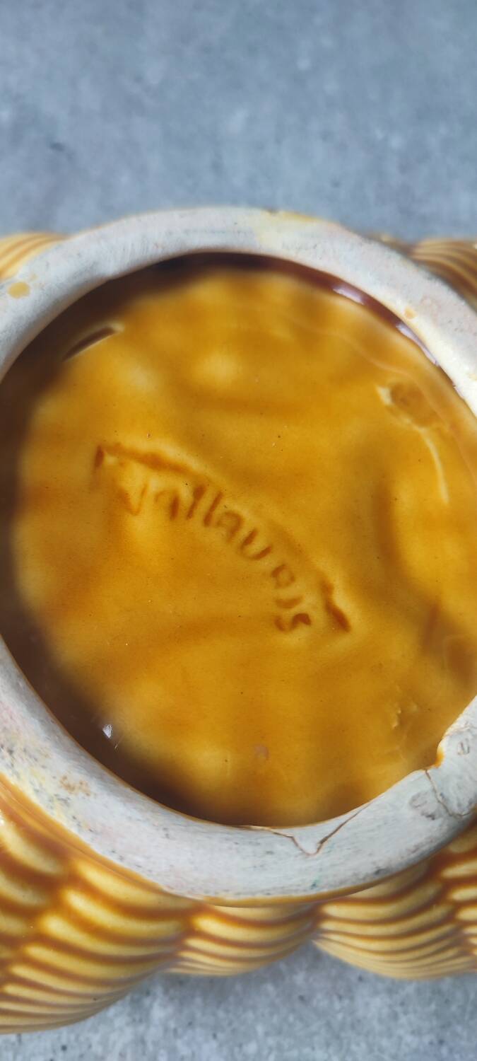 "Carrot Basket" slipware dish, Vallauris