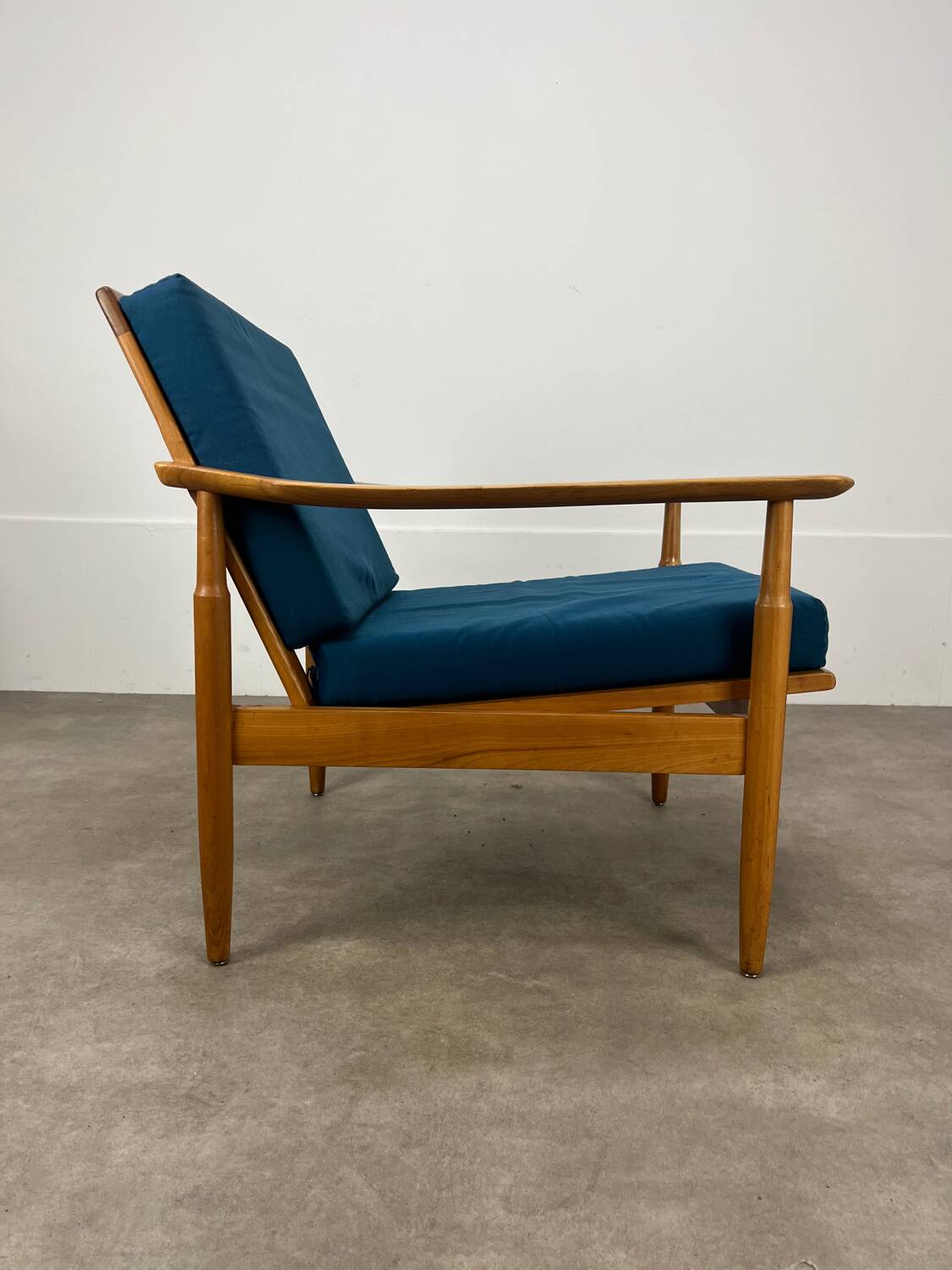 Scandinavian armchair, 1960s