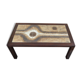 Ceramic coffee table