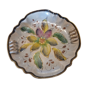 Plat décoratif