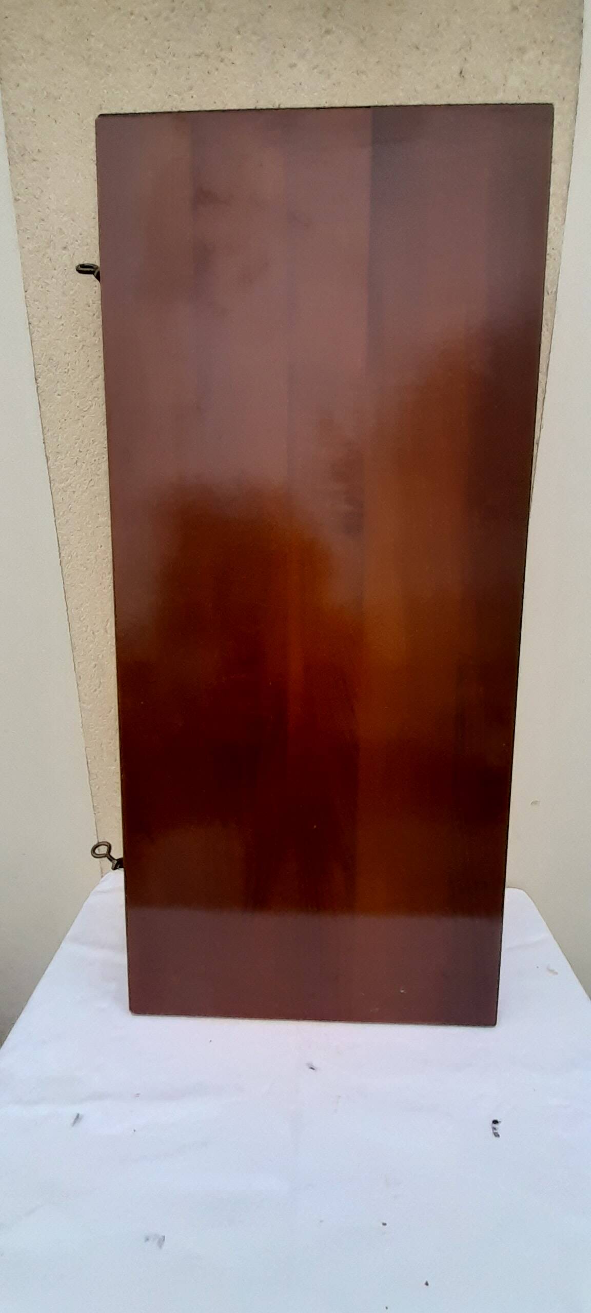Round dining table in cherry-stained fruitwood with 2 extensions diam 110 cm