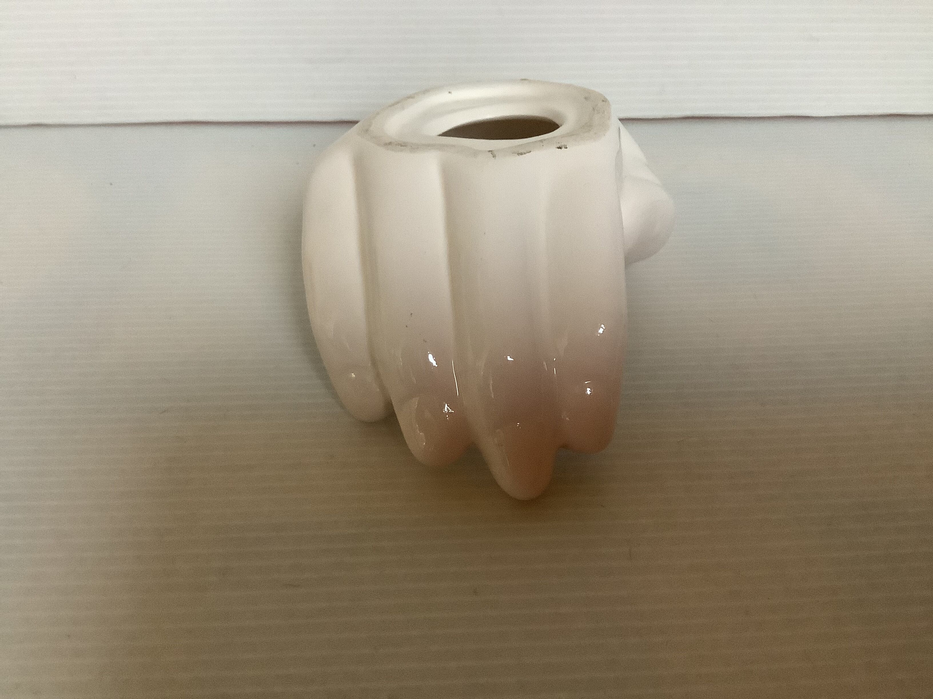 White hand trinket bowl
