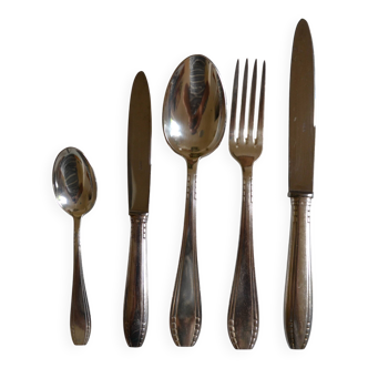 Complete silver-plated metal cutlery set in a 62-piece box