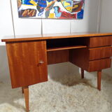 Vintage office of the 60s golden oak