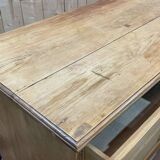 19th century English chest of drawers in fir and mahogany