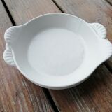 Set of 3 cast iron winged dishes