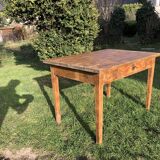 Farm table