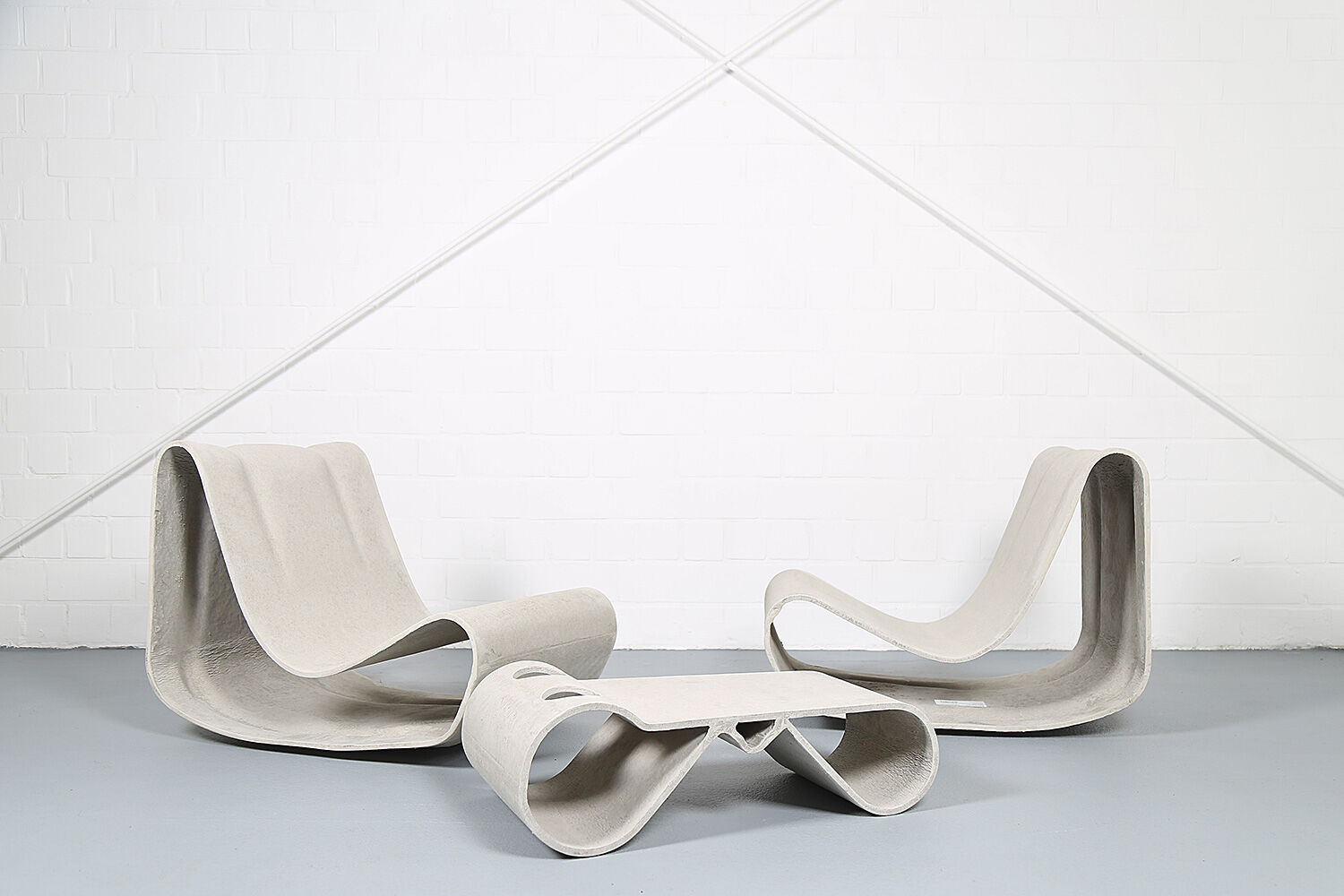 Swisspearl/Eternit Willy Guhl set of 2 Loop Chairs and 1 Loop Table