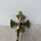Patère croix de Malte en laiton