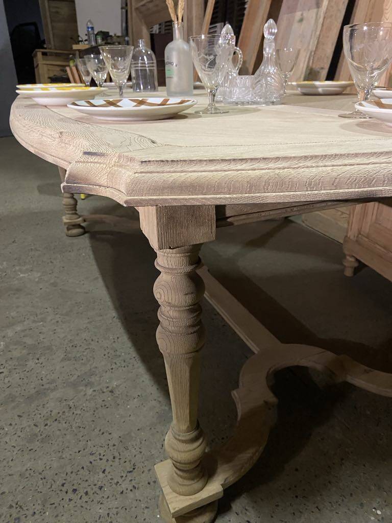 Large table in raw wood