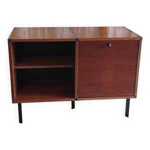 Buffet bas moderniste