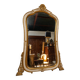 Grand miroir de cheminée – Bois laqué crème et doré – Style Louis XV