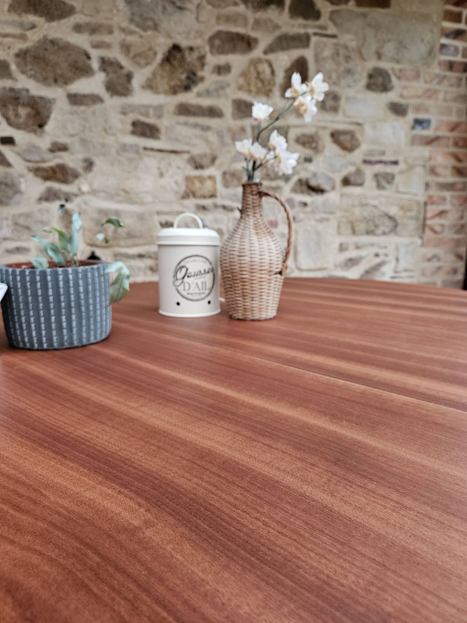 Table ancienne