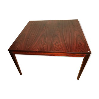 Table basse scandinave en palissandre