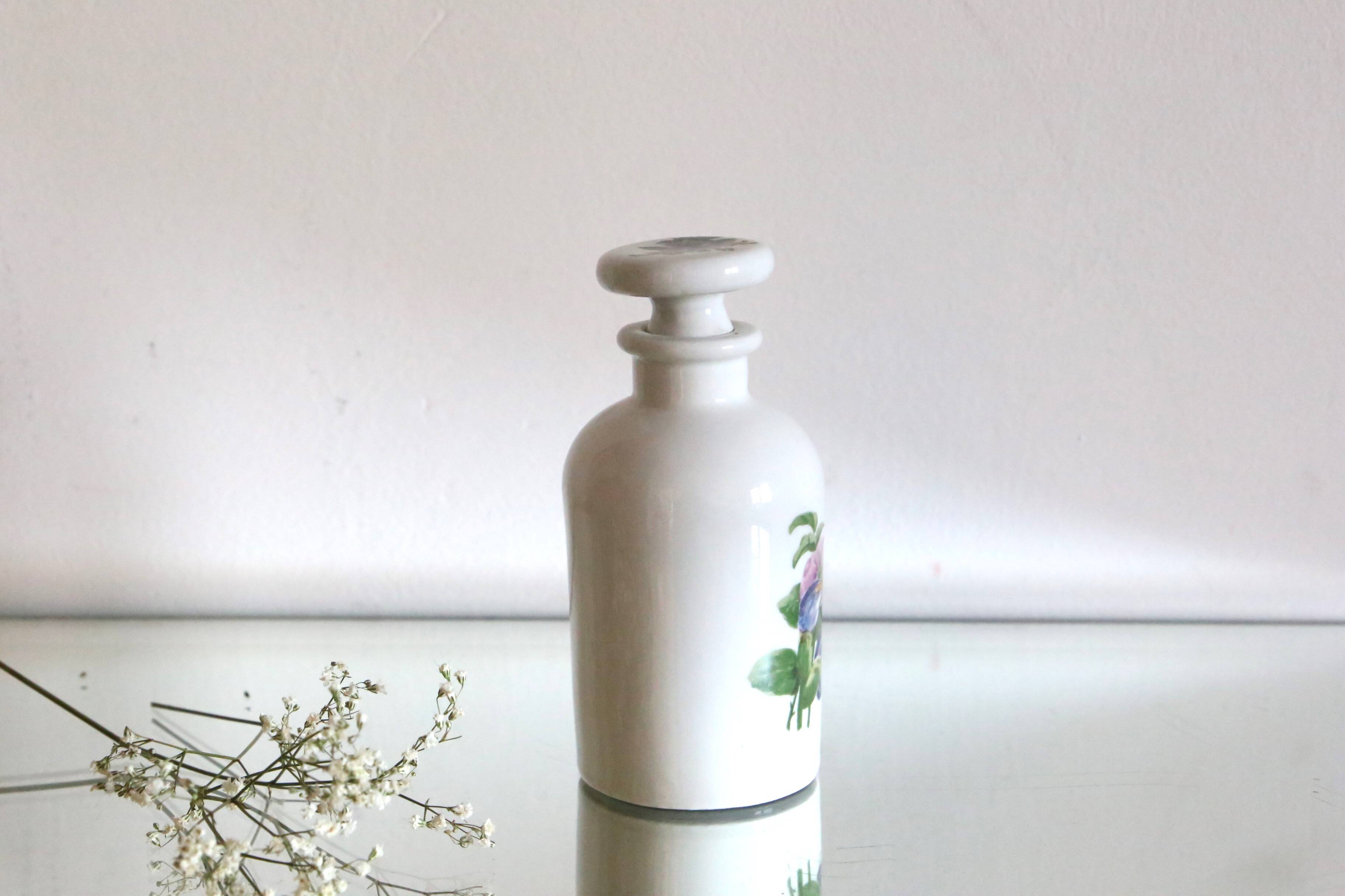 Ancien Flacon en porcelaine de Paris, vintage