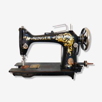 Singer sewing machine