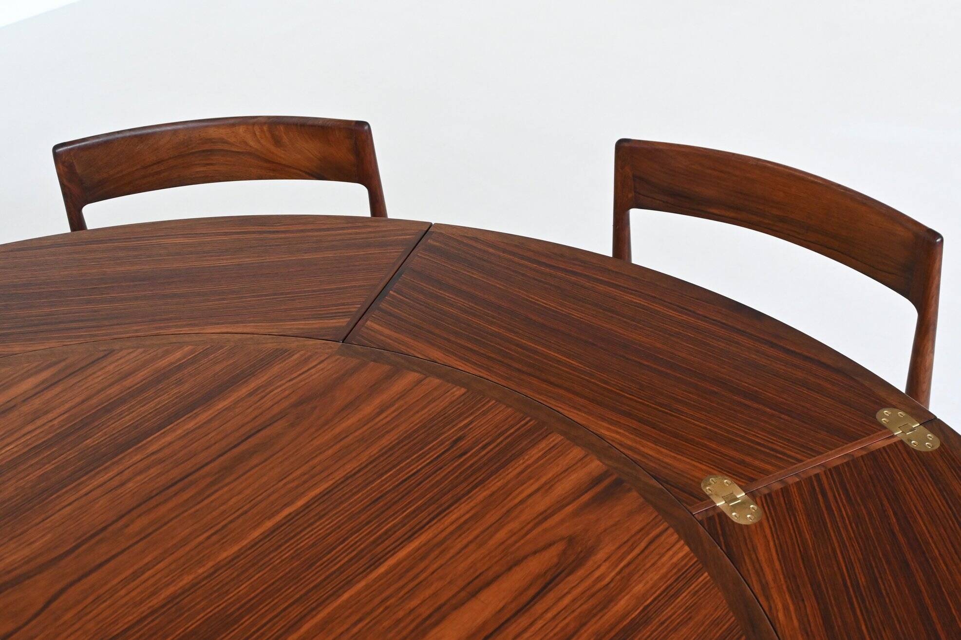 Dyrlund Lotus Flip Flap dining table in rosewood Denmark 1960