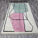 Handmade traditional carpet 250cm x 150cm Moroccan