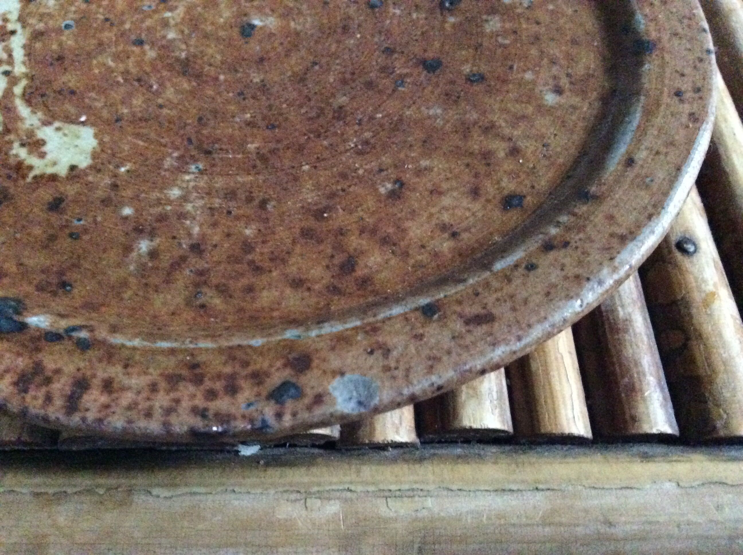 Set of 9 stoneware plates