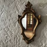 Miroir doré ancien