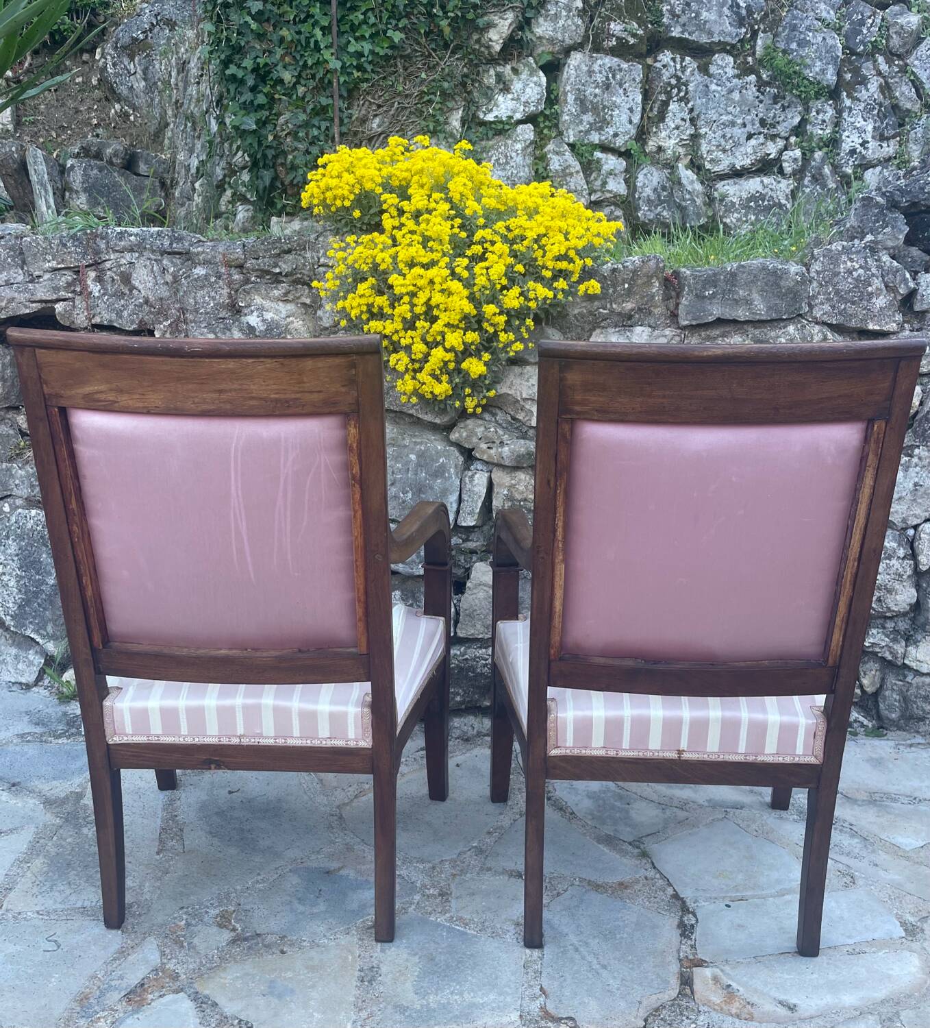 Pair of French mahogany armchairs from the Restoration period