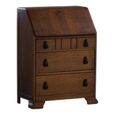 Desk / Chest of drawers in modern Danish oak from the early 20th century with shell handles.