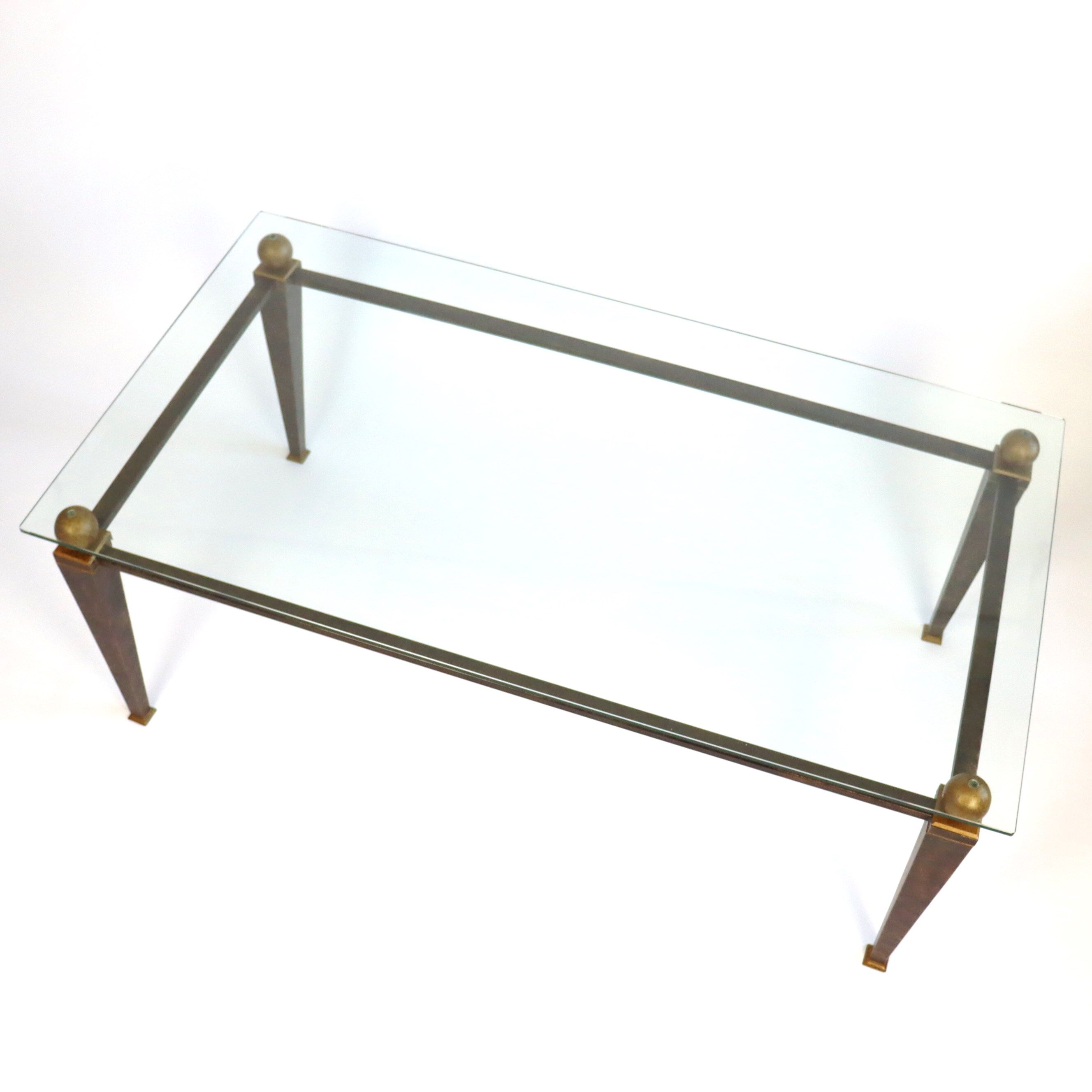 Table basse en métal