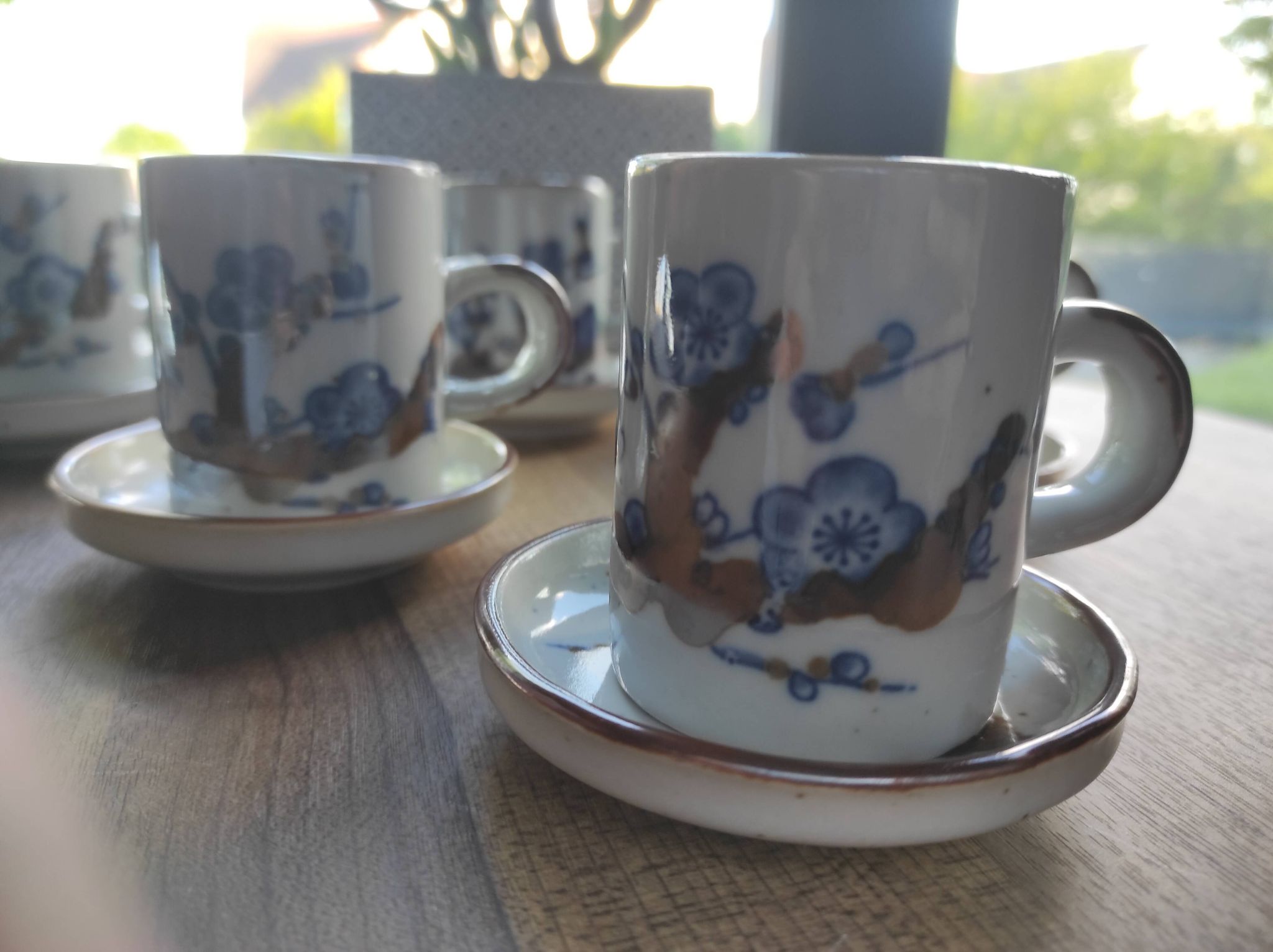 Lot de 6 tasses et 6 soucoupes à café en grès français