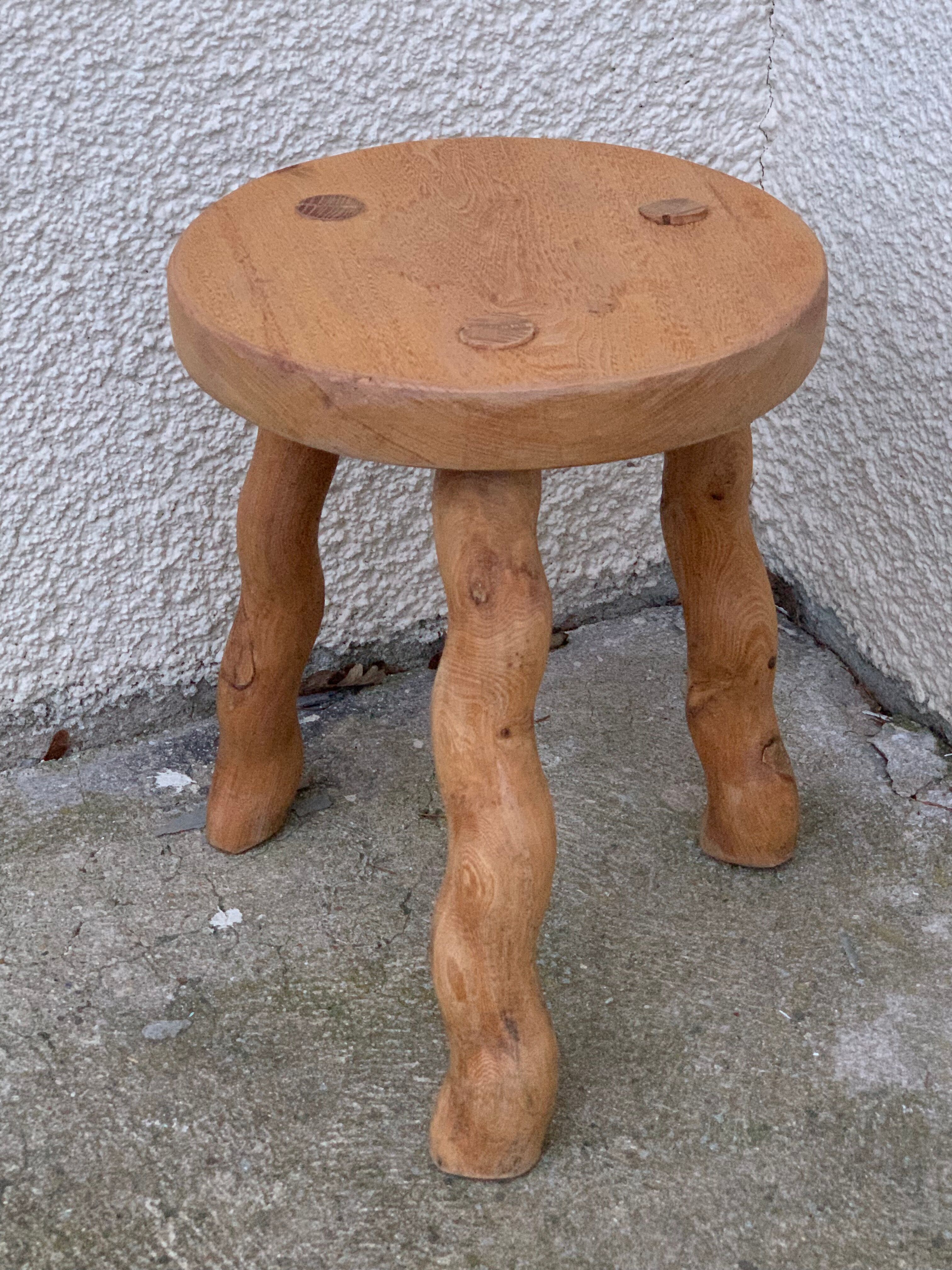 Vintage turned leg tripod stool 1960