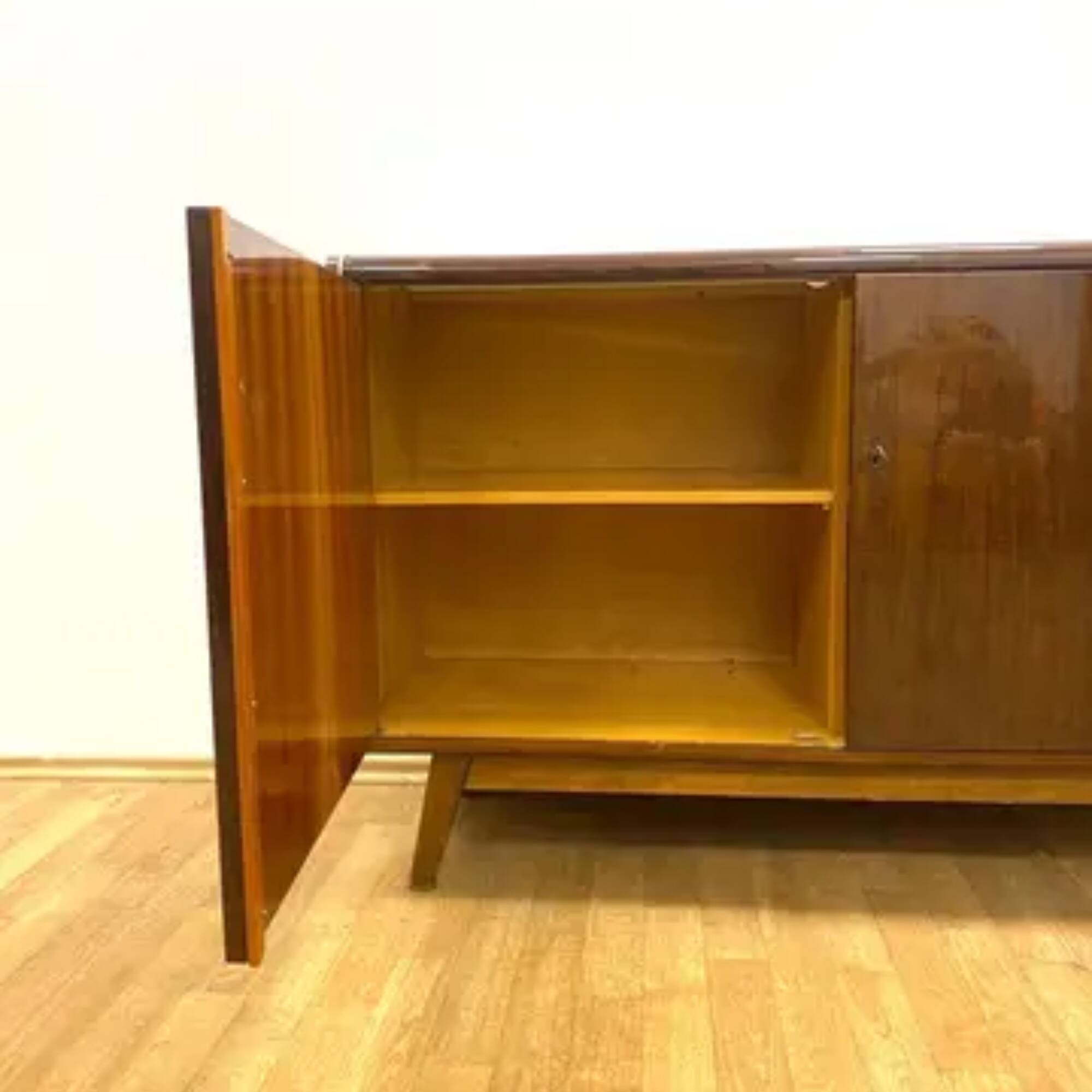 Meuble rétro de Bohumil Landsman pour Jitona, style bruxellois, années 1960