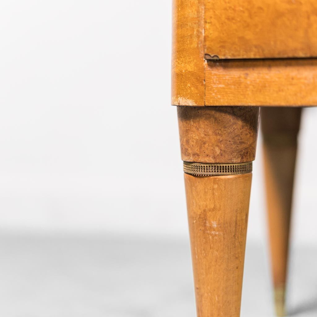 Chest of drawers wooden mirror 40