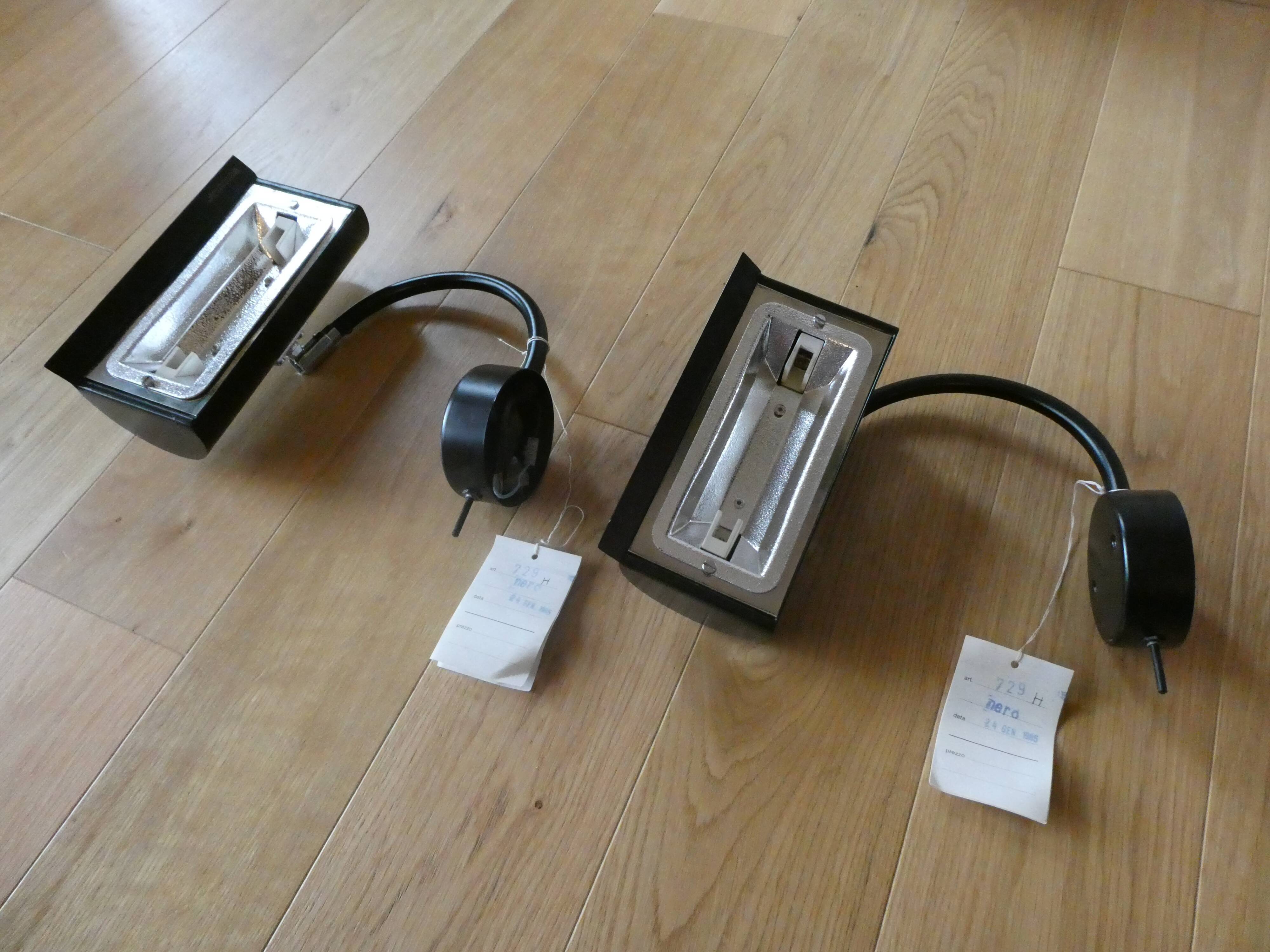 Pair of design wall lamps by Sergio Bernardi - Italy