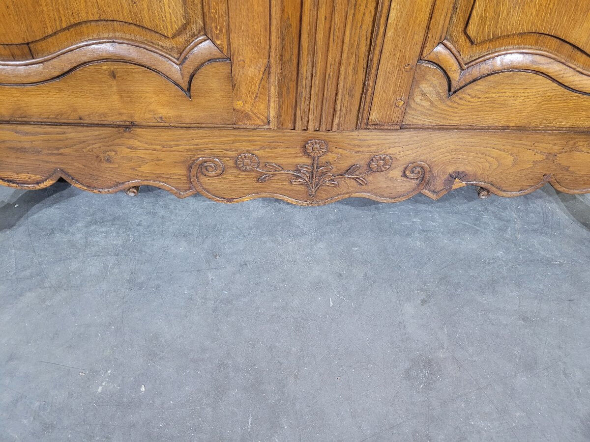 Small Louis XV wardrobe in solid oak