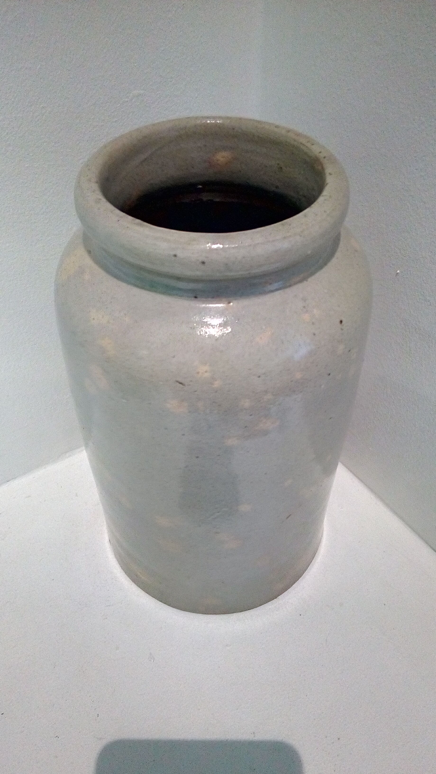 Blue sandstone pot