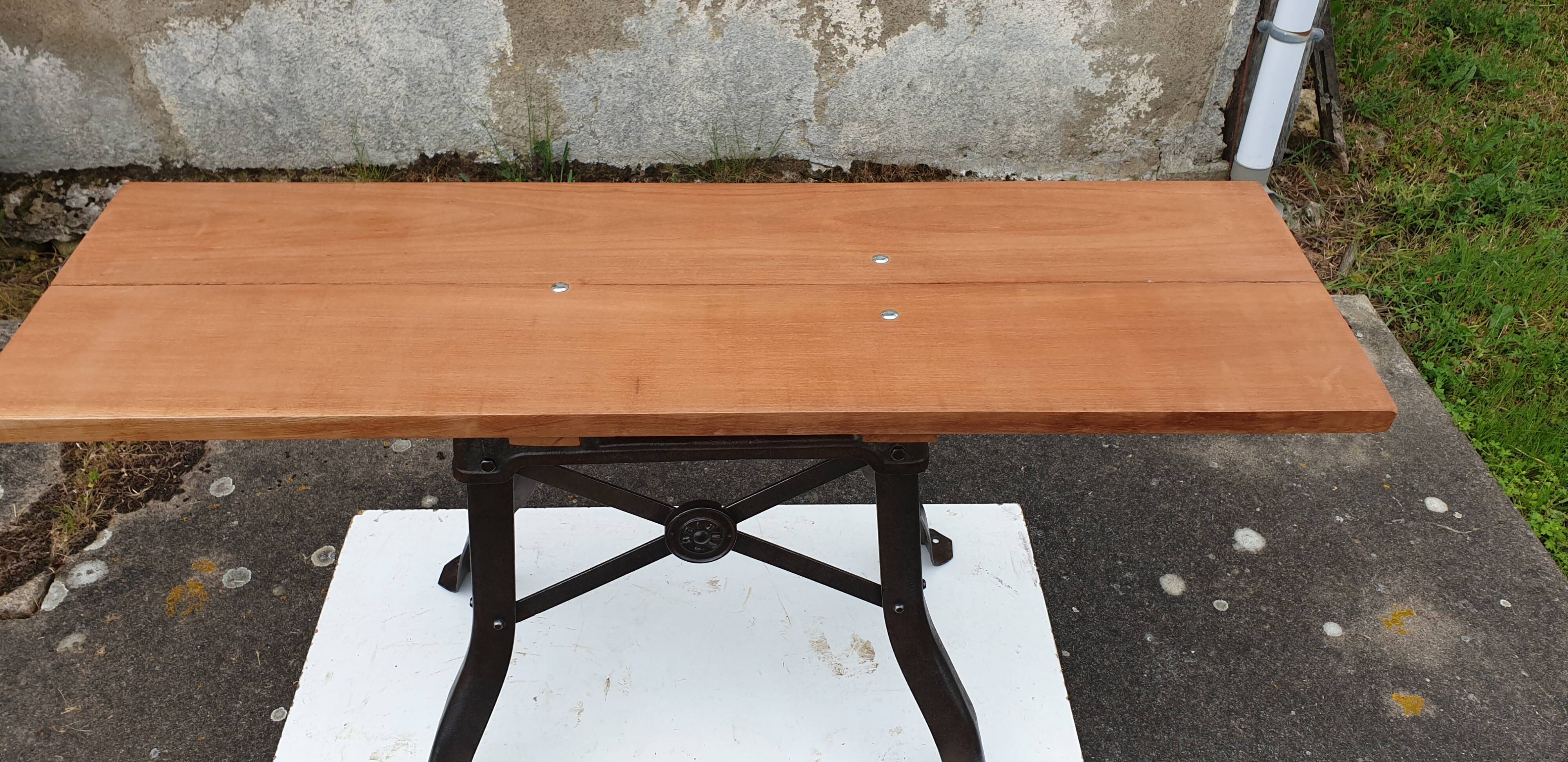 Table or console industrial machine foot 1900s