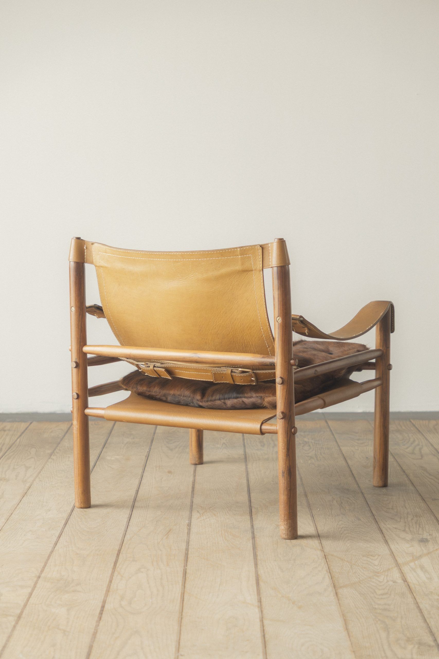 Fauteuil Sirocco en palissandre d'Arne Norell