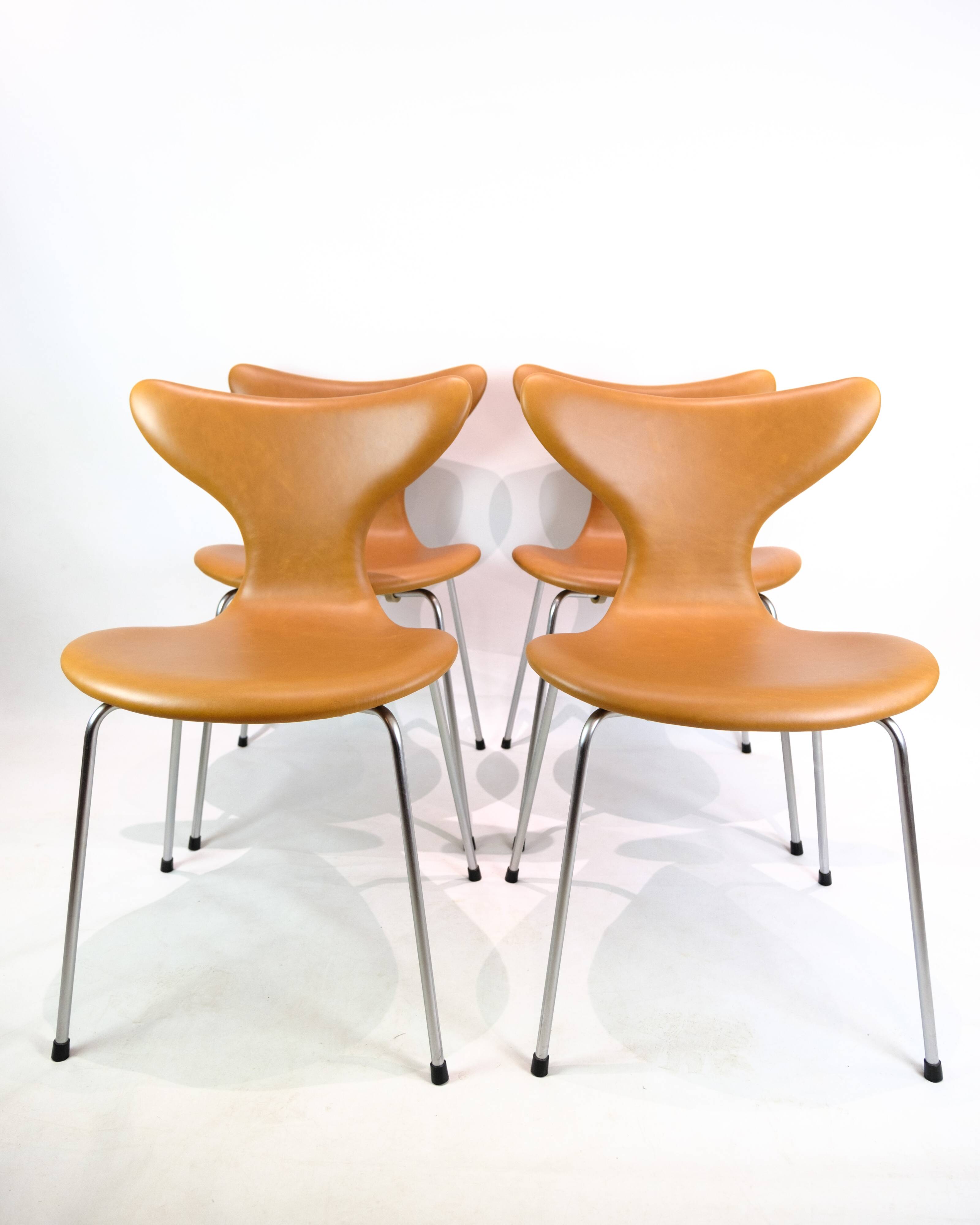 Set Of 4 Dining Chairs Model 3108 Lily/Seagull Made In Cognac Elegance Leather By Arne Jacobsen