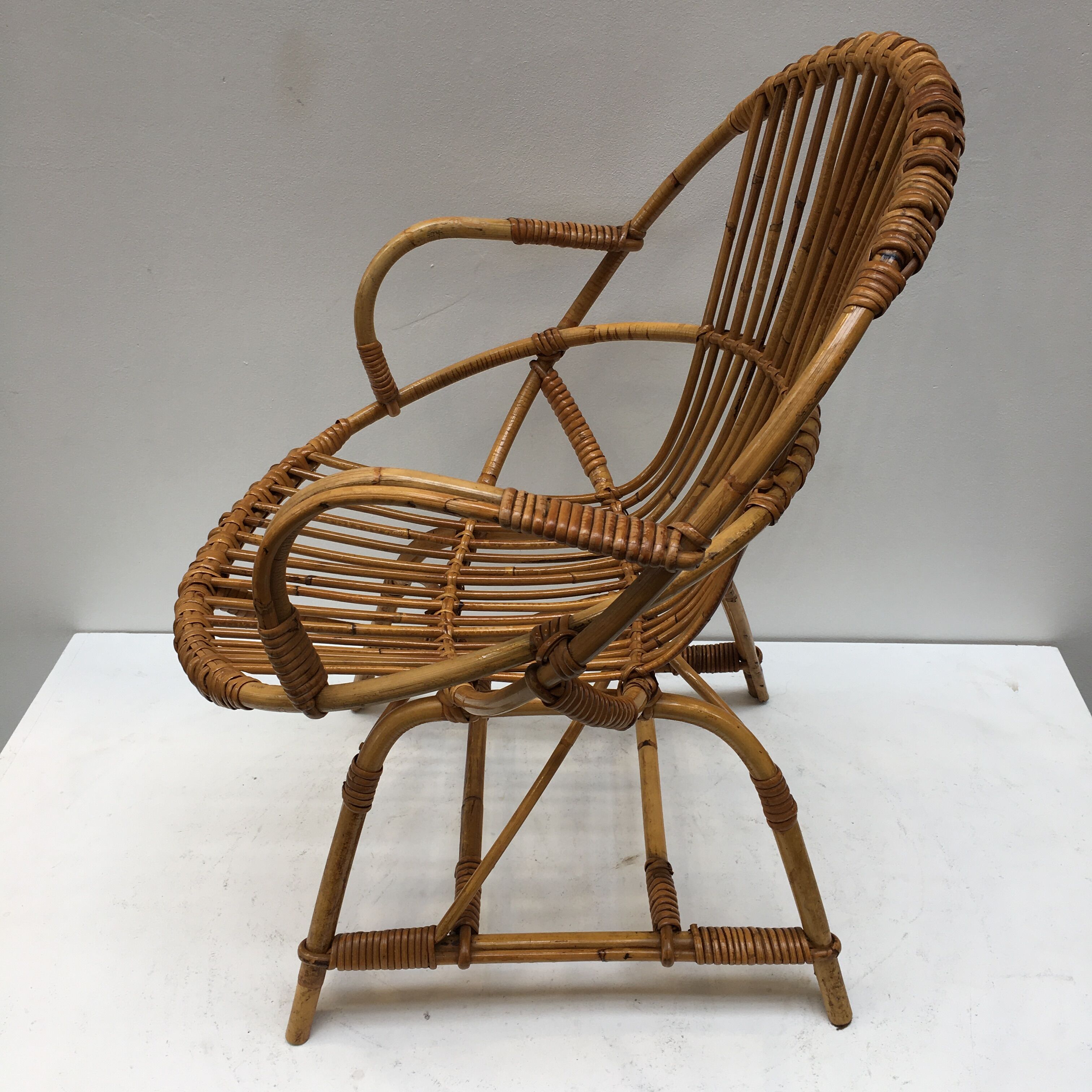 Rattan shell armchair