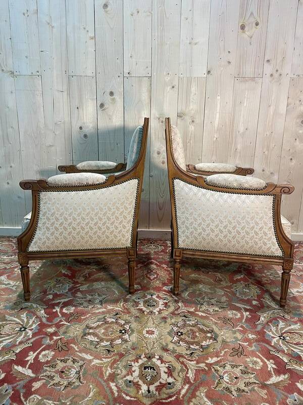 Pair of Louis XVI style shepherdesses