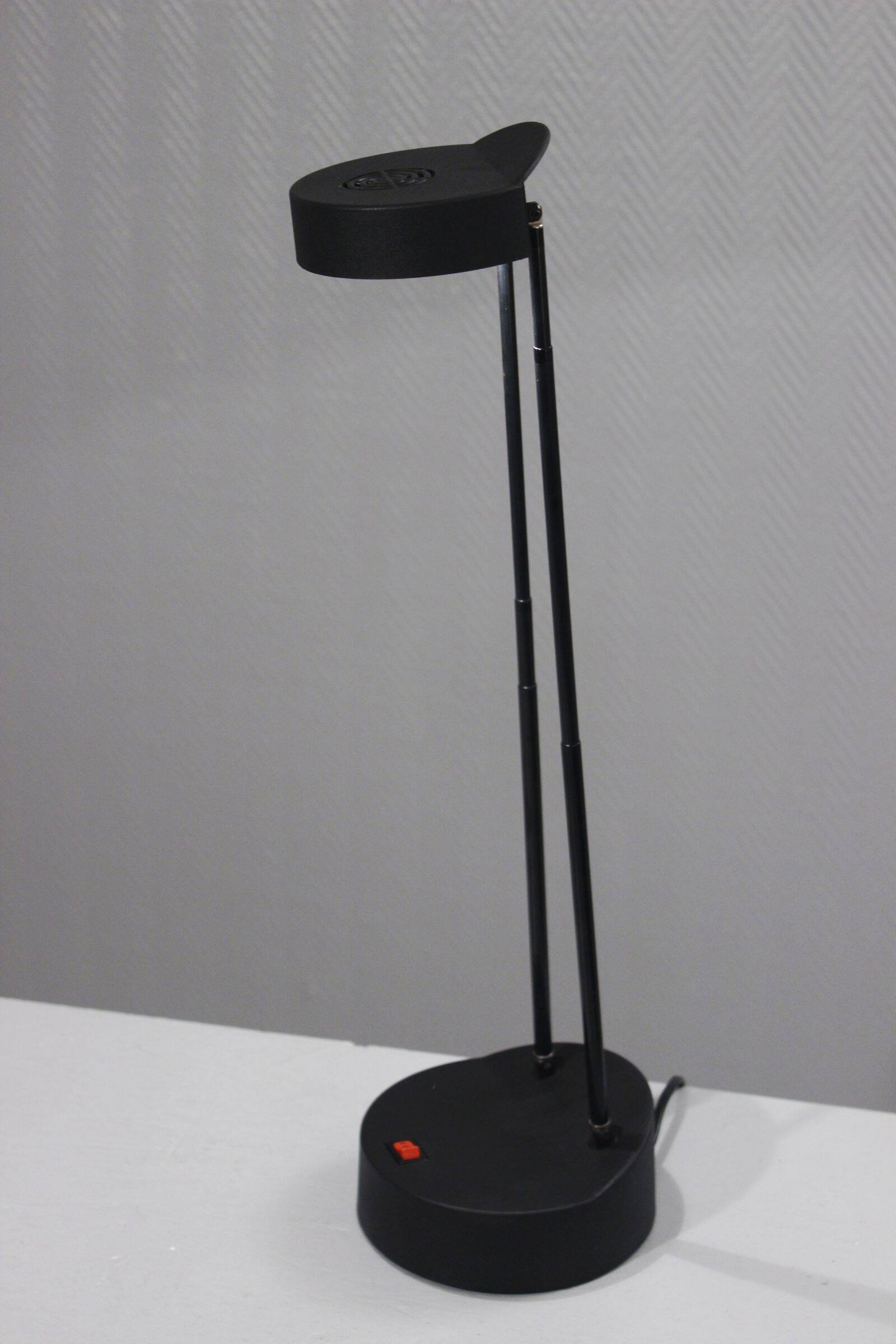 Extendable halogen desk lamp "Miriello" designed by Stefano Cevoli 1980s