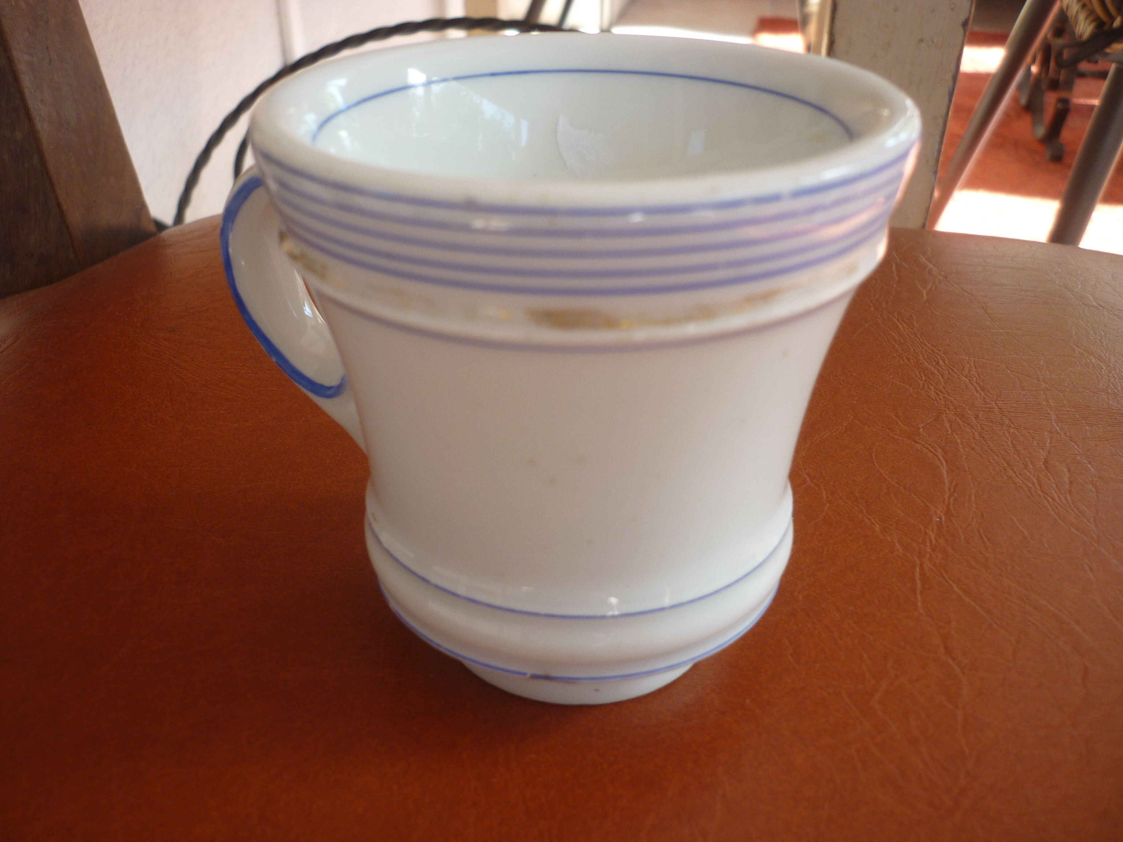 Old cup brulot porcelain blue liseres