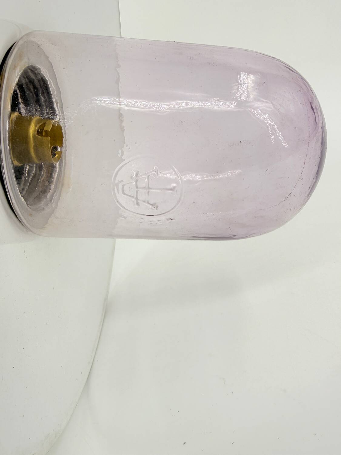 Court lamp