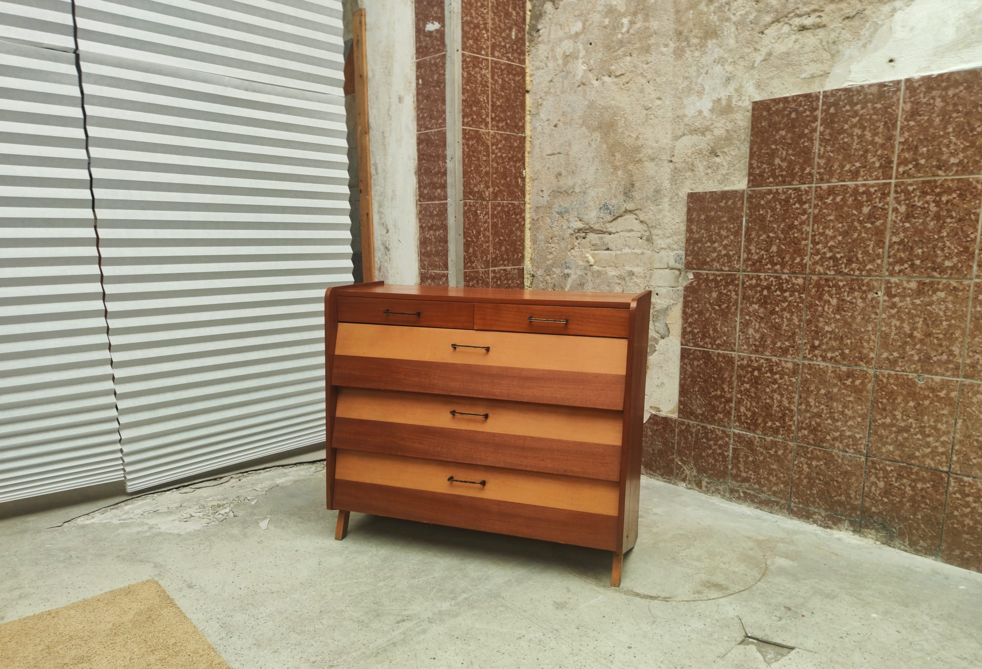 Armoire à chaussures mid century